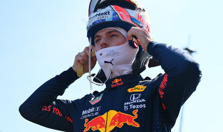 Ферстаппен признан лучшим гонщиком «Формулы-1» по версии руководителей команд в 2021 году 