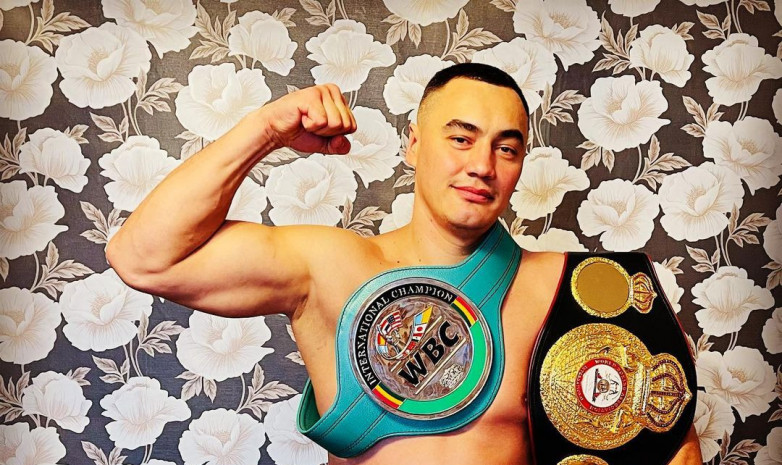Казахстанский супертяж сразится с экс-соперником Уайлдера и Поветкина за титул WBC