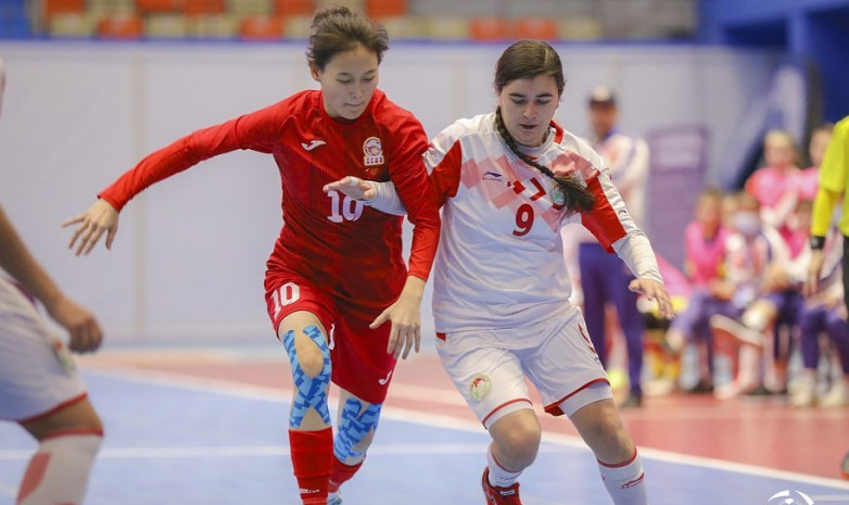 CAFA Women’s Futsal Championship: Кыргызстан - Таджикистан - 4:1. ФОТО