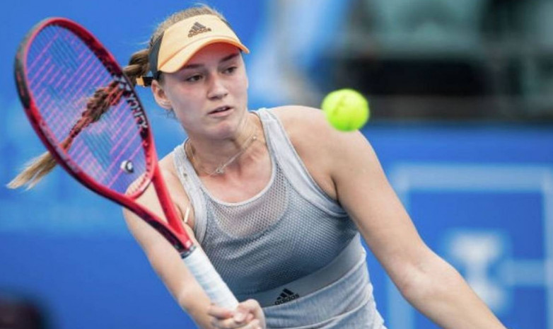 Рыбакина вышла в четвертьфинал турнира WTA в Аделаиде