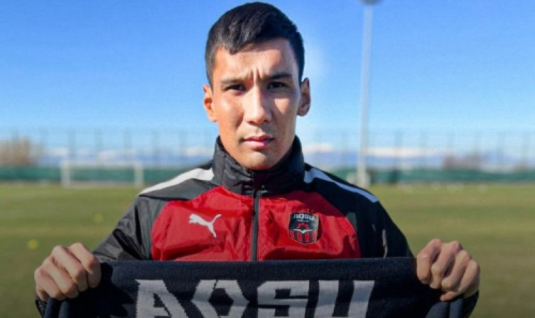 ҚПЛ клубы Қырғызстан құрамасының ойыншысымен келісімшартқа отырды