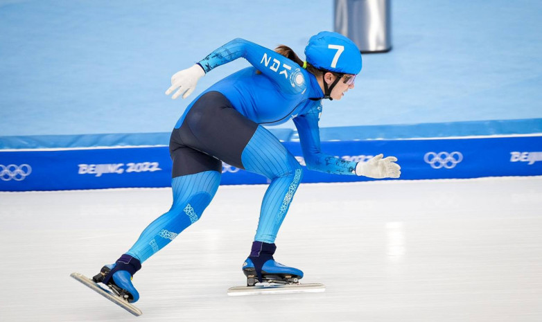 Конькобежка Надежда Морозова не смогла завоевать медаль Олимпиады-2022 в масс-старте  
