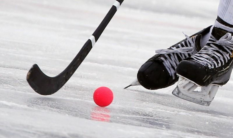 Допты хоккей: 21 гол соғылған матчта «Ақжайық» ұтылып қалды