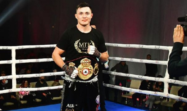 Камшыбек Кункабаев нокаутировал соперника на вечере бокса в Алматы