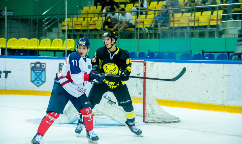 Прямая трансляция первого матча финала чемпионата Казахстана по хоккею
