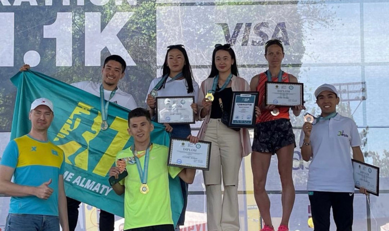 В Алматы определились чемпионы по полумарафону 