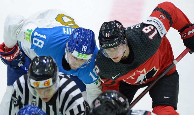 Фоторепортаж с матча ЧМ-2022 по хоккею Канада – Казахстан