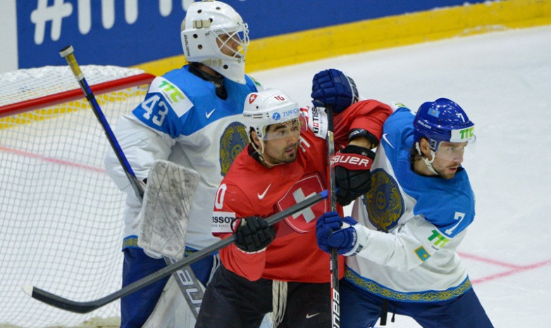 Казахстан проиграл третий матч подряд на чемпионате мира по хоккею