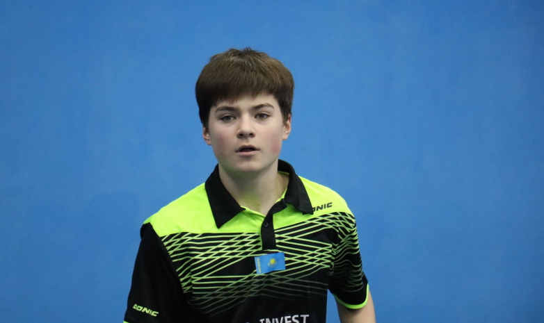 Казахстанец прошел в четвертьфинал турнира по настольному теннису в Польше 