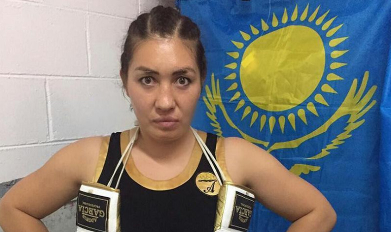 Казахстанская боксерша узнала имя соперницы по первому бою за три года