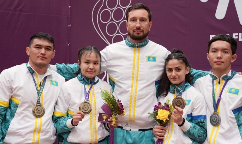 Казахстанские дзюдоисты стали бронзовыми призерами на Сурдлимпийских играх