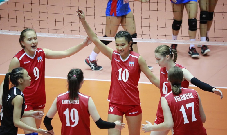 Сборная Казахстана одержала первую победу на чемпионате Азии по волейболу среди девушек U-18