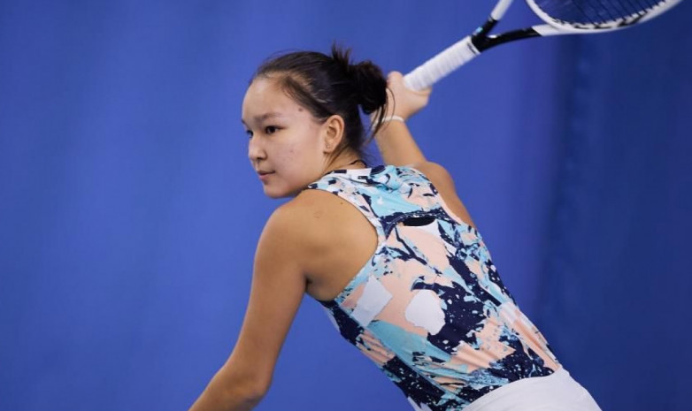 Казахстанская теннисистка вышла в финал квалификации юниорского Уимблдона