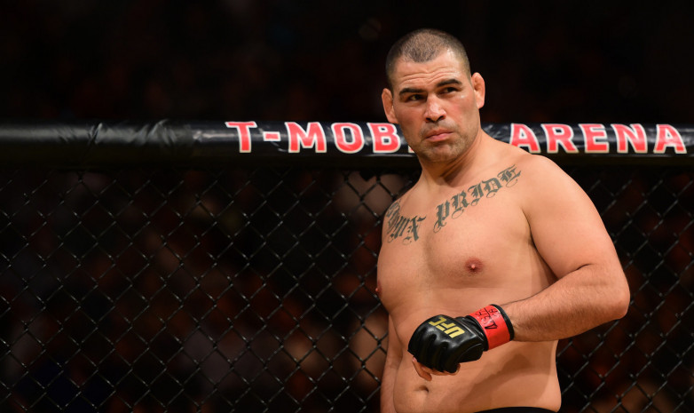 Жертва нападения бывшего чемпиона UFC отрицает свою вину в растлении малолетних