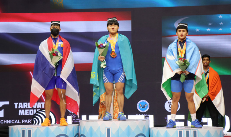 47 медалей. В сборной Казахстана подвели итоги чемпионата мира по тяжелой атлетике среди юношей и юниоров