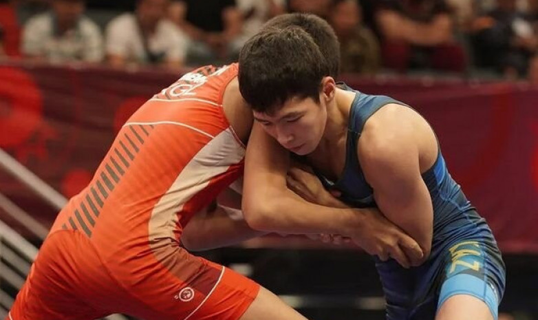Казахстанец стал призером юношеского чемпионата мира по греко-римской борьбе