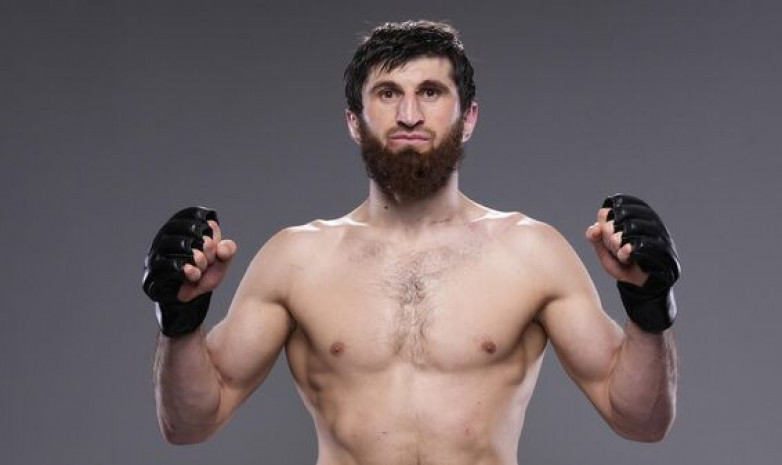 Магомед Анкалаев рассказал, когда станет чемпионом UFC