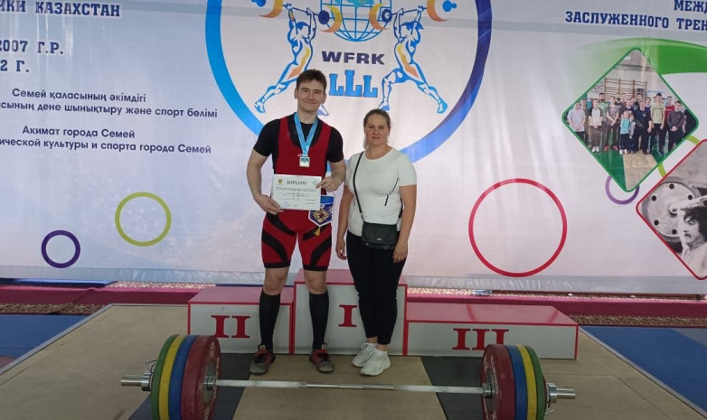 Акмолинские тяжелоатлеты стали призерами чемпионата Казахстана 