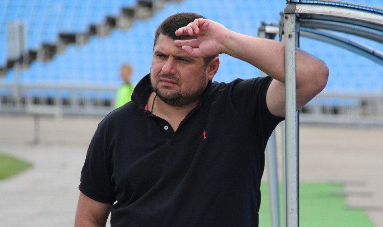 Владимир Мазяр объявил об уходе из уральского клуба
