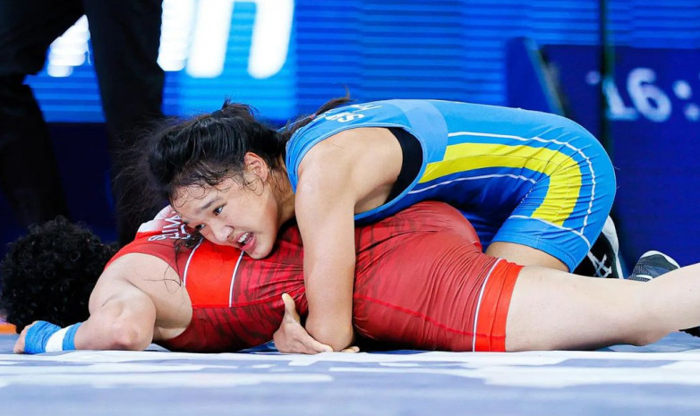 Казахстанка выиграла «серебро»‎ на ЧМ по борьбе