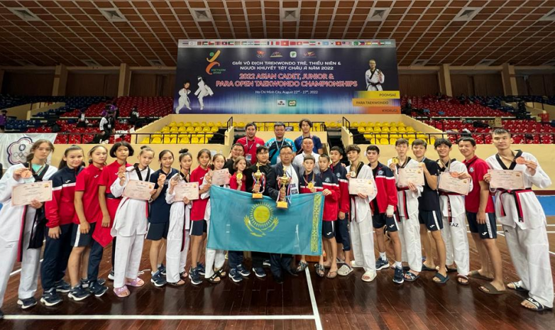 Казахстанские кадеты завоевали 15 медалей на чемпионате Азии