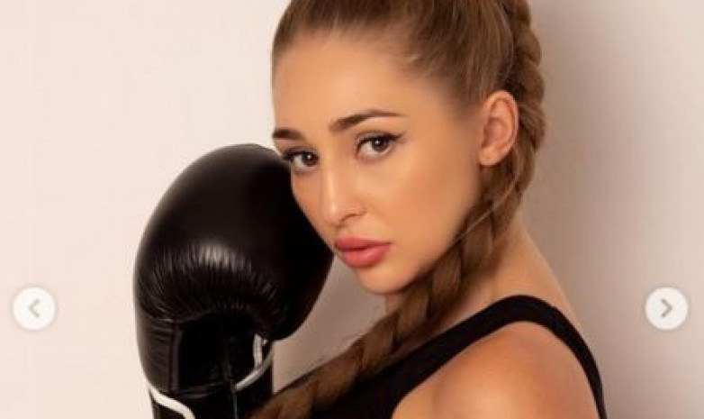 Казахстанская боксерша Ангелина Лукас  выступила с сообщением о титульном бое