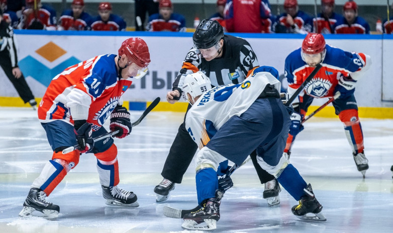 Видеообзор матчей чемпионата Казахстана по хоккею за 10 октября