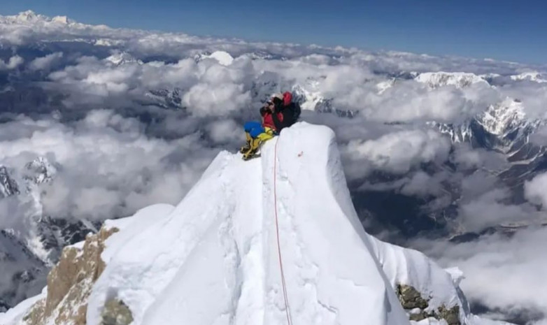 61-летний казахстанец поднялся на одну из высочайших вершин мира