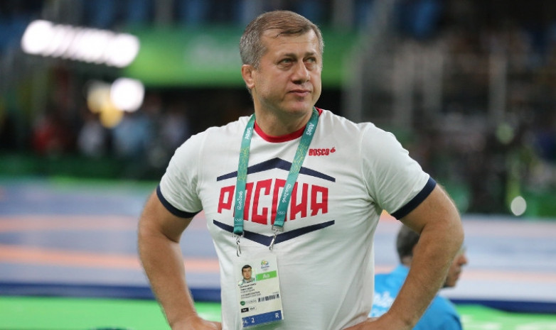 Федерация спортивной борьбы России не собирается продлевать контракт с Дзамболатом Тедеевым