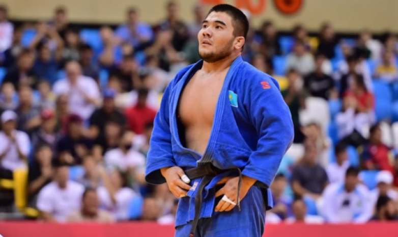 Нурлыхан Шархан вышел во второй круг чемпионата мира по дзюдо