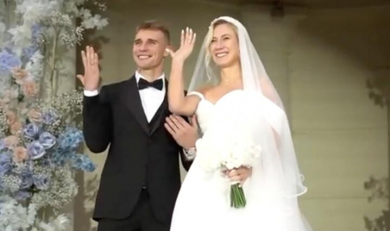 Белорусская биатлонистка, уроженка Казахстана Динара Алимбекова вышла замуж