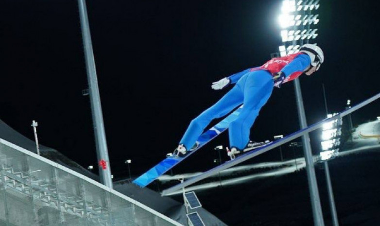 Васильев и Муминов квалифицировались в основной раунд этапа Кубка мира по прыжкам на лыжах