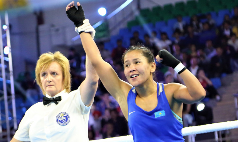 Казахстан завоевал второе «золото» на ЧА-2022 по боксу 