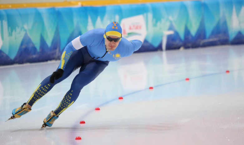 Конькобежец Артур Галиев - 16-й на дистанции 1000 метров на ЭКМ в Калгари