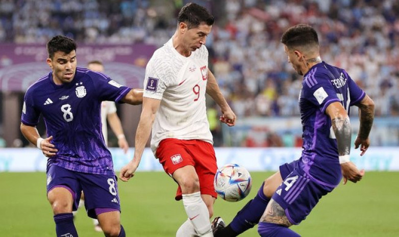 Аргентина обыграла Польшу, обе сборные вышли в плей-офф ЧМ-2022
