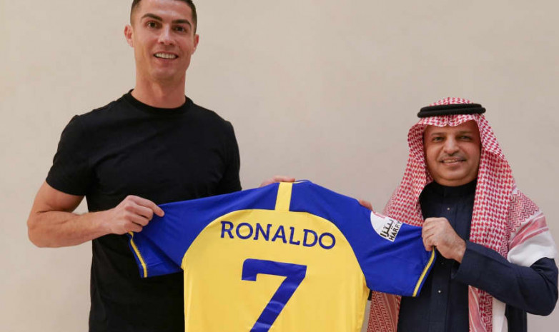 В Саудовской Аравии продали 2 млн футболок Роналду