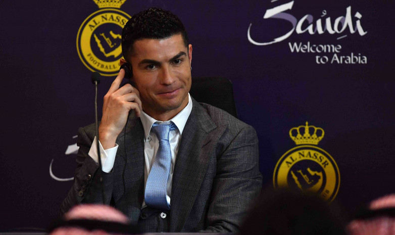 Роналду оговорился на презентации в «Аль-Насре», сказав, что приехал играть в ЮАР