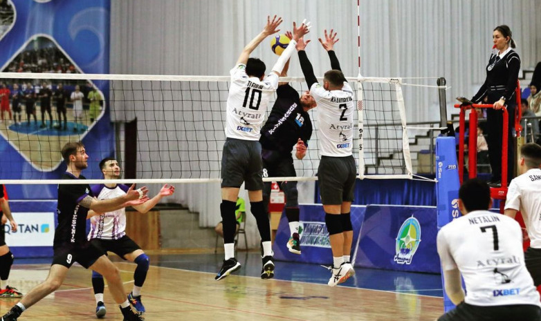 Прямая трансляция матчей четвертого дня 4-го тура мужского чемпионата Казахстана по волейболу