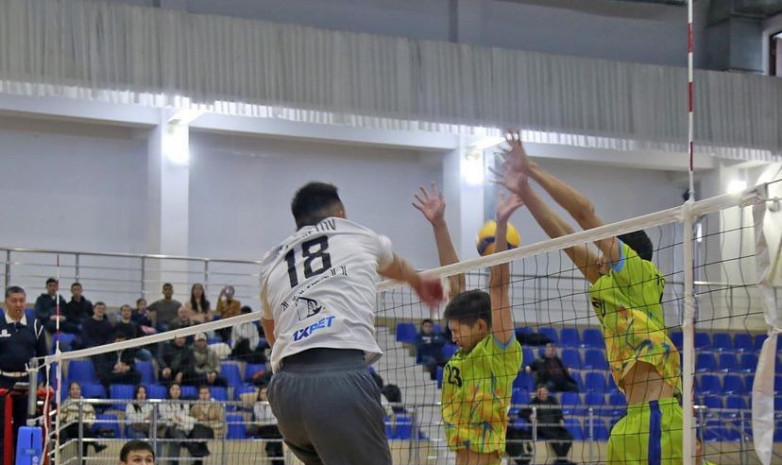 Результаты матчей пятого и шестого дней 4-го тура мужского чемпионата Казахстана по волейболу