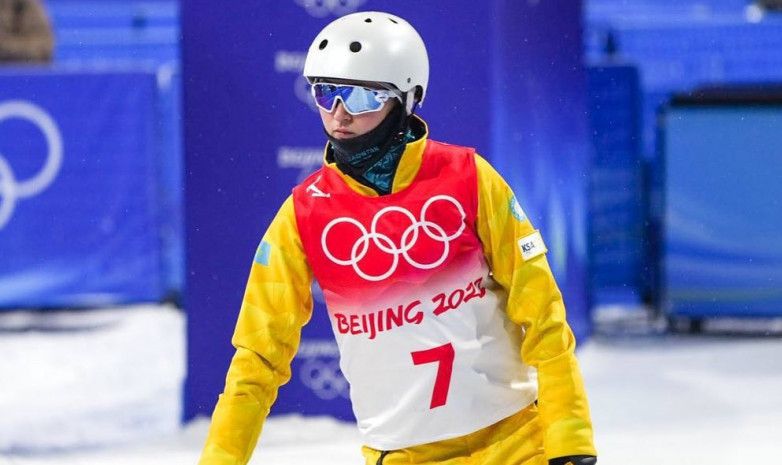 Казахстанская спортсменка вышла в финал чемпионата мира по лыжной акробатике в Бакуриани