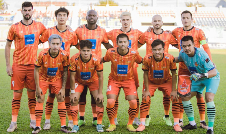 Вторая лига Таиланда: Команда Эдгара Бернхардта проиграла со счетом 0:7. Обзор матча