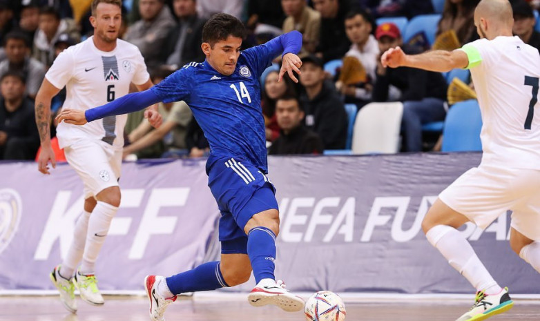 Cборная Казахстана прибыла в Словению на решающий матч отбора на чемпионат мира