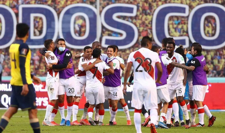 Футболисты сборной Перу подрались с испанской полицией. ВИДЕО