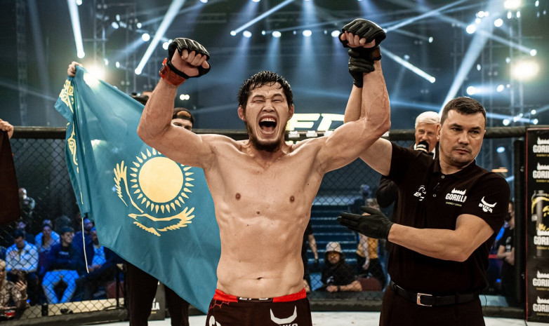 «О чем этот гусь говорит». Казахстанский чемпион отреагировал на высказывание известного бойца