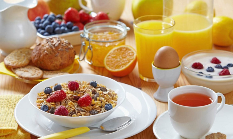 Как нужно правильно завтракать?