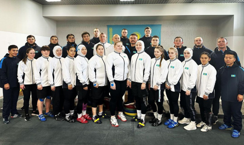 Объявлен состав сборной Казахстана на чемпионат Азии по тяжелой атлетике
