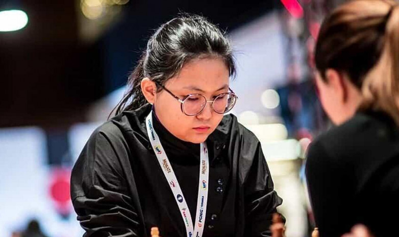 Казахстанская шахматистка продолжает лидировать на Гран-при ФИДЕ в Нью-Дели 