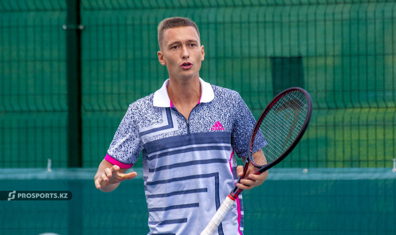 Евсеев не смог выйти в четвертьфинал теннисного турнира в Мексике