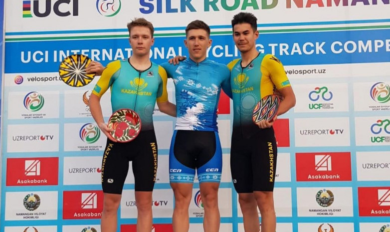 Казахстанские велогонщики завоевали полный комплект медалей на соревновании в Узбекистане