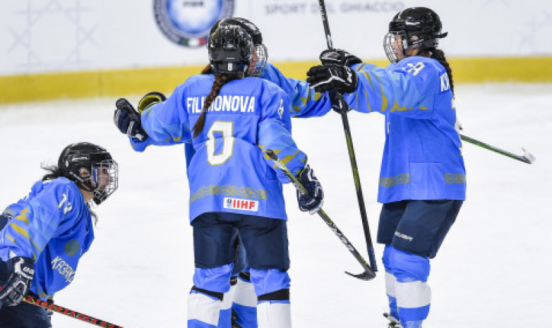 Четвертое поражение сборной Казахстана на женском чемпионате мира по хоккею